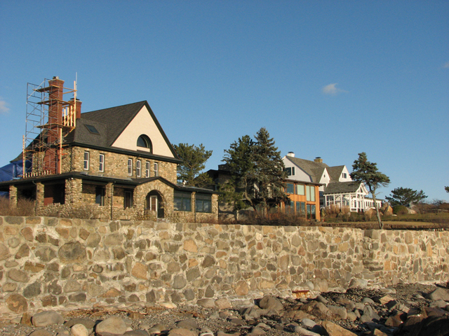 Pebble-Beach-houses-today